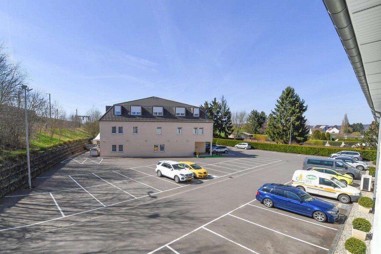 Hotel-Restaurant Gulliver Bascharage Bagian luar foto