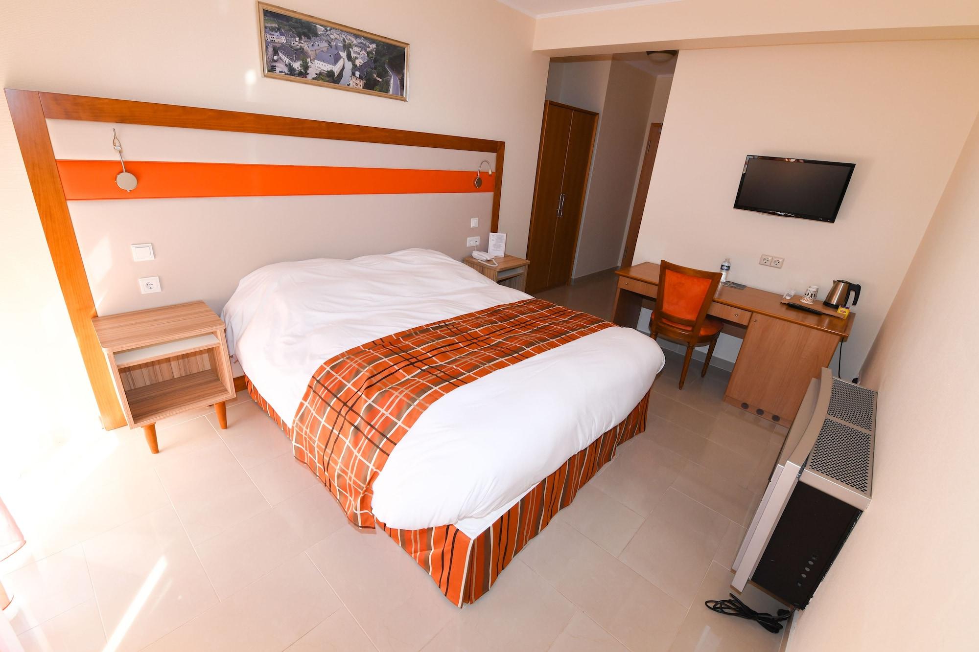 Hotel-Restaurant Gulliver Bascharage Bagian luar foto