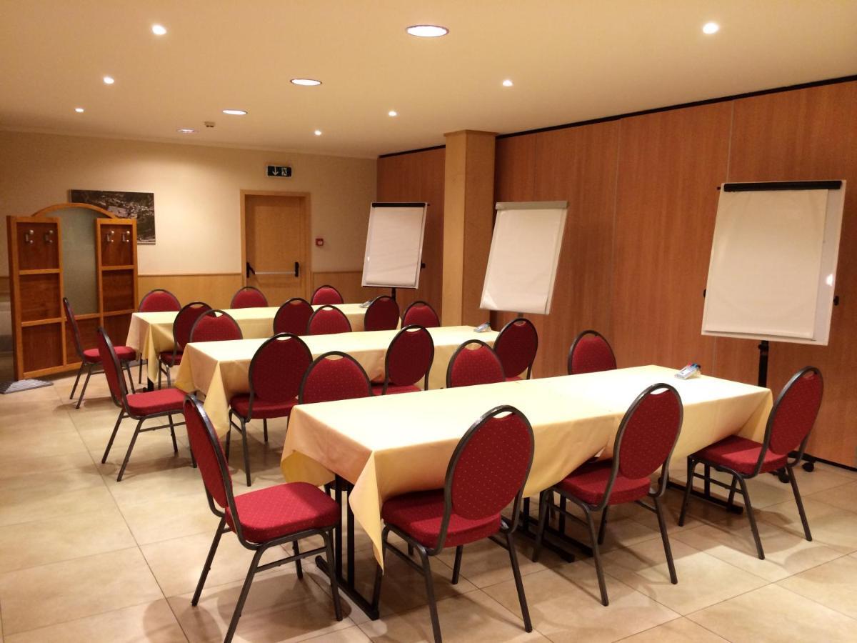 Hotel-Restaurant Gulliver Bascharage Bagian luar foto