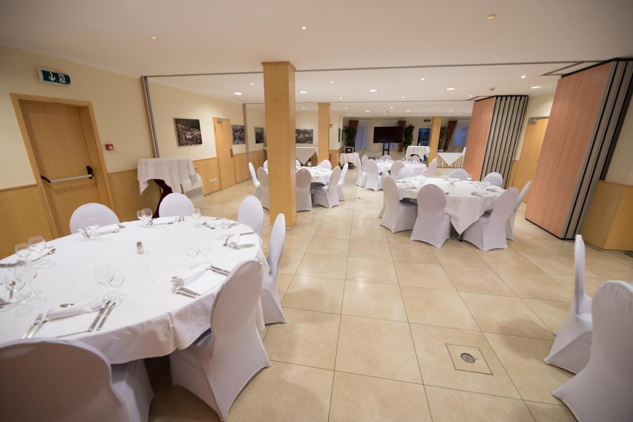 Hotel-Restaurant Gulliver Bascharage Bagian luar foto